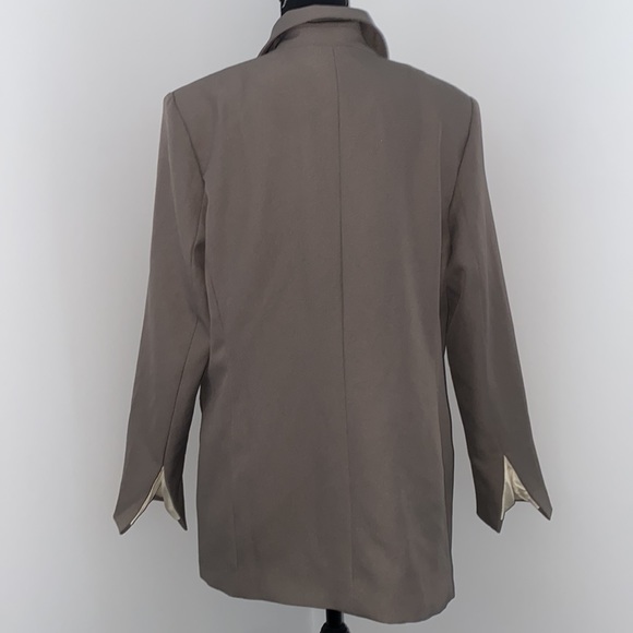 The Giving Movement Blazer - Picture 2 of 6